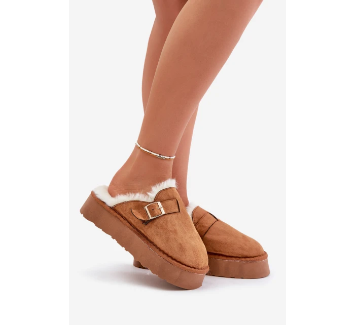 Dámské pantofle na silné podrážce s kožešinou a sponou Camel Linneola Dámské pantofle na silné podrážce s kožešinou a sponou Camel Linneola