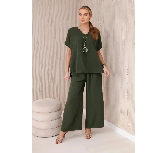 Komplet s náhrdelníkem halenka + kalhoty khaki Komplet s náhrdelníkem halenka + kalhoty khaki