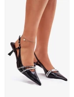 Dámské lakované lodičky na jehlovém podpatku s ozdobnými pásky Jelmia – černé Dámské lakované lodičky na jehlovém podpatku s ozdobnými pásky Jelmia – černé