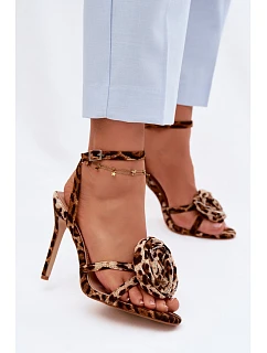 Dámské sandály na podpatku s ozdobou Panterka model 22122579 - Boto