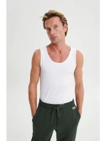 Jednoduché kalhoty s kapsami model 20515678 - Vamp Jednoduché kalhoty s kapsami model 20515678 - Vamp