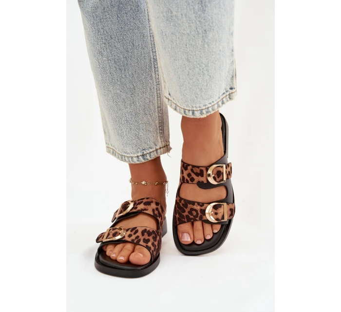 Dámské pantofle se zlatými sponami model 21919174 - Boto