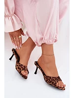 Pantofle z imitace semiše na jehlovém podpatku leopardí vzor model 22103089 - Boto Pantofle z imitace semiše na jehlovém podpatku leopardí vzor model 22103089 - Boto