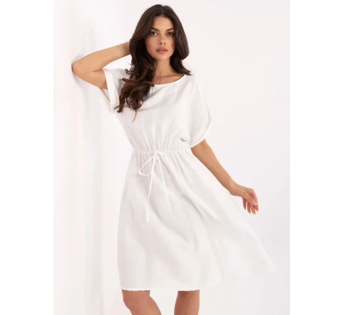 Sukienka MI SK model 21190940 biały - FPrice