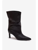 Vklouzněte dámské kotníkové boty na jehlovém podpatku z ekokůže černé Norell Vklouzněte dámské kotníkové boty na jehlovém podpatku z ekokůže černé Norell