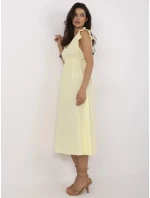 Sukienka MI SK model 21133008 jasny żółty - FPrice