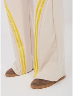 Spodnie dresowe IT DR model 22027592 beżowy - FPrice Spodnie dresowe IT DR model 22027592 beżowy - FPrice