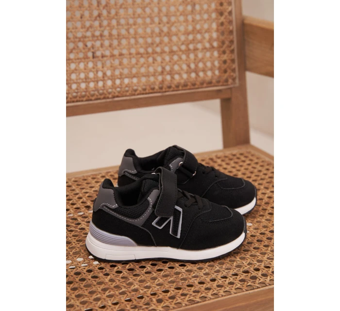 Sportovní tenisky dětské na suchý zip černé Galisse Sportovní tenisky dětské na suchý zip černé Galisse