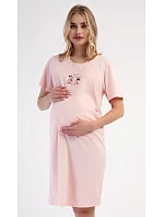 Dámská noční košile mateřská Forever with model 22405284 - Vienetta Dámská noční košile mateřská Forever with model 22405284 - Vienetta