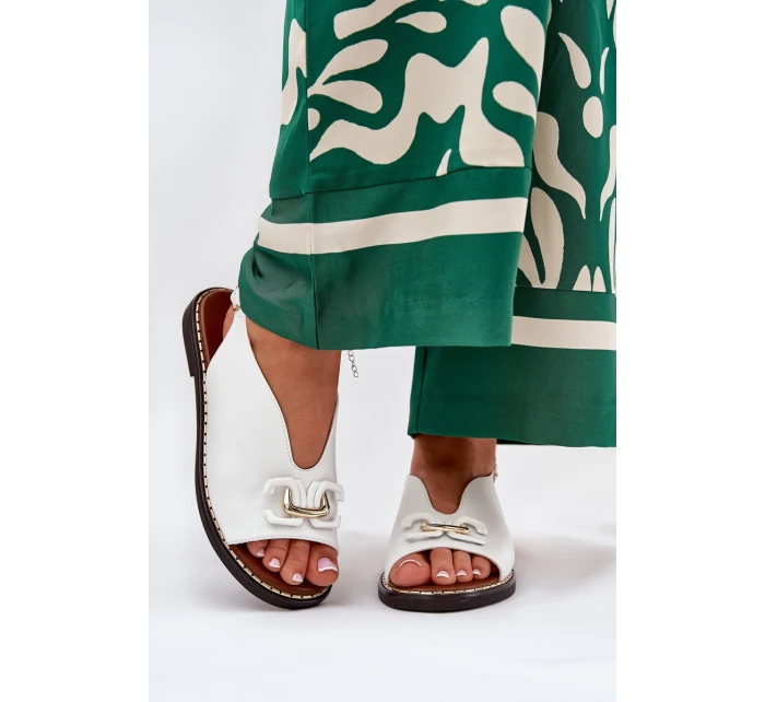 Sandály Na Ploché Podpatky S Dekorací Eko Kůže Bílé model 21685882 - Boto Sandály Na Ploché Podpatky S Dekorací Eko Kůže Bílé model 21685882 - Boto