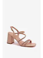 Dámské sandály na podpatku s pásky a kamínky Béžové model 22067121 - Boto Dámské sandály na podpatku s pásky a kamínky Béžové model 22067121 - Boto