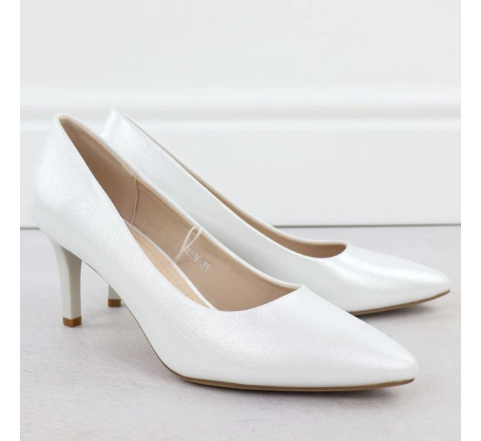 Dámské saténové stříbrné lodičky Sergio Leone 1336