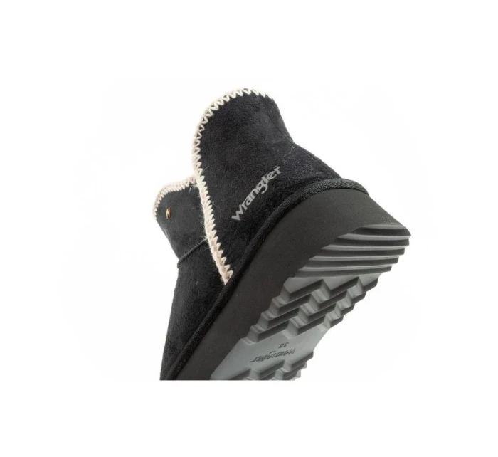 Wrangler Elsa zimní kotníkové boty zateplené pohodlné módní Wrangler Elsa zimní kotníkové boty zateplené pohodlné módní