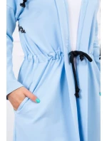 Delší zadní plášť modrý Delší zadní plášť modrý