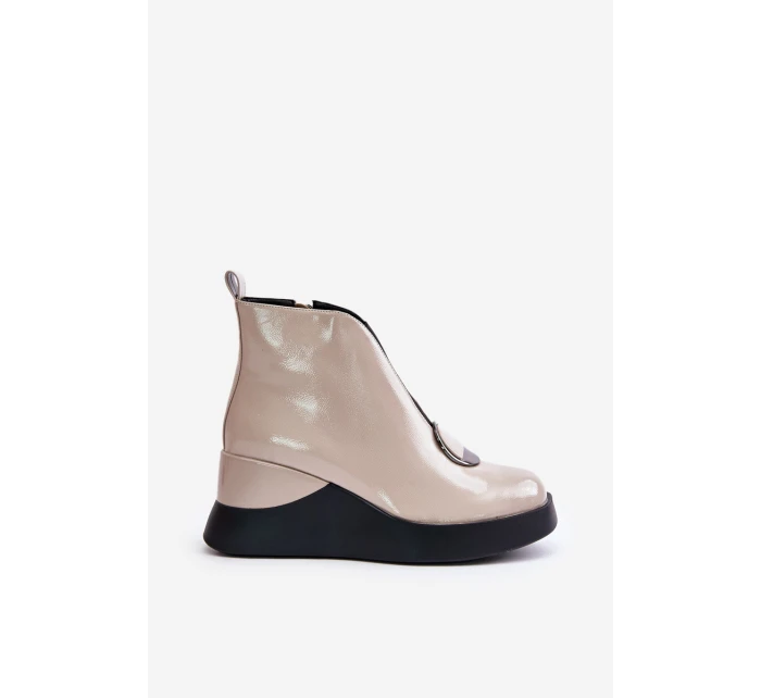 Lakované Boty Na Klíně Zateplené D&A Béžové MR880-136