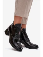 Kožené lakované kotníkové boty na klocku s ozdobným detailem zateplené Zazoo 60560 Černé