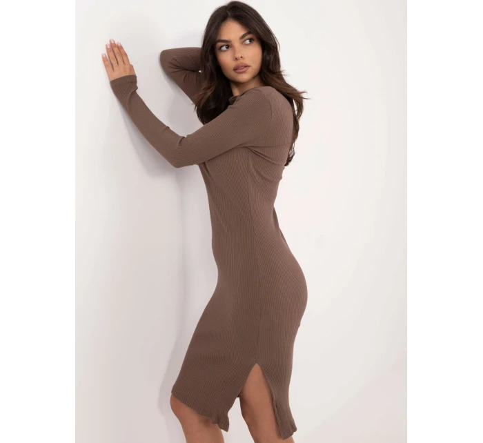 Šaty RV SK model 20619149 hnědé - FPrice Šaty RV SK model 20619149 hnědé - FPrice