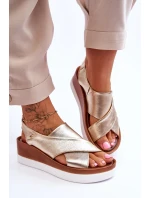 kožené sandály na klínu Zlaté Morgan