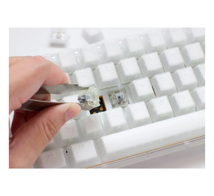 One 3 Aura White SF Herní USB QWERTY klávesnice American model 21491743 White - Ducky