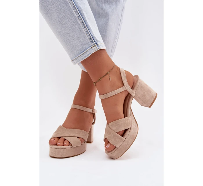 Dámské sandály na podpatku béžové Janelia