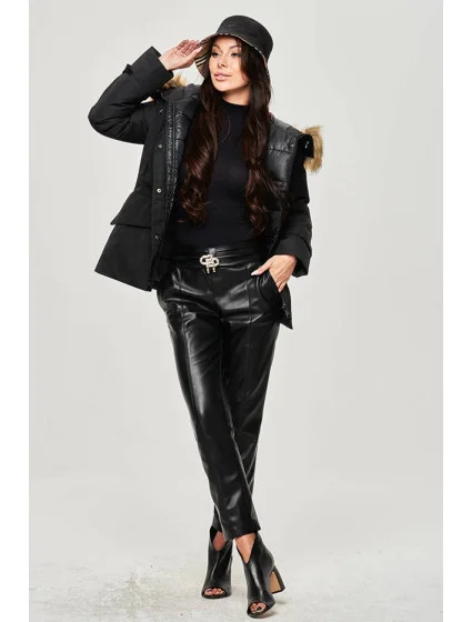 ZIMOWA KURTKA DAMSKA Z KAPTUREM CZARNA model 21242570 - Ann Gissy