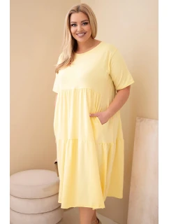 Dámské bavlněné šaty plus size s krátkým rukávem a volánem žluté