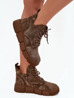 Dámské nízké semišové kotníkové boty na platformě Big Star – béžové