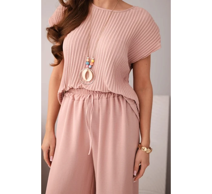 Komplet z wiskozy bluzka plisowana + spodnie tmavě pudrově růžová