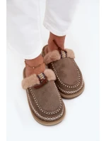 Dámské chlupaté papuče s kožíškem a výšivkou – zelené Perivelle