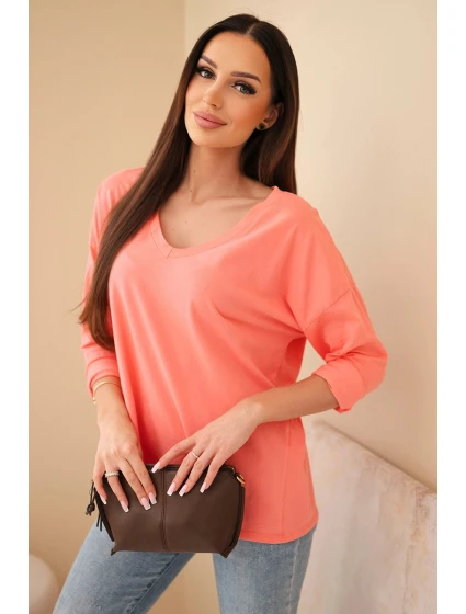 Dámská bavlněná blůza s výstřihem do V a dlouhým rukávem korálová