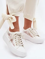 Dámské tenisky s krajkou LCW-26-44-4480 bílé . Lee Cooper