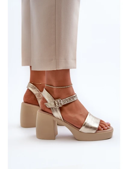 Zazoo 40386 Dámské Kožené Sandály Na Klínu Zlaté
