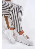 Kožené tenisky s ozdobnou broží ananas CheBello 4651 bílé