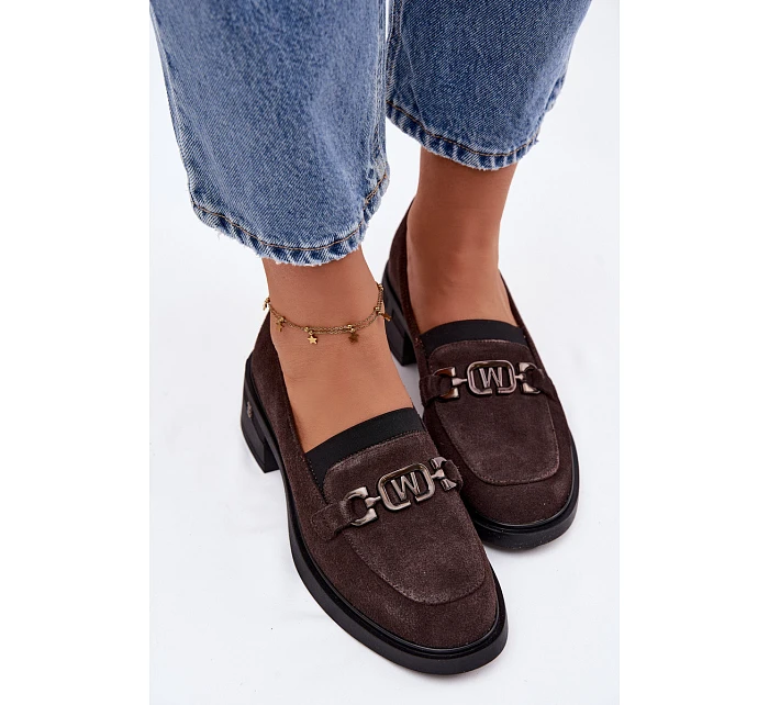 Dámské mokasiny z přírodního semiše na nízkém podpatku model 22100103 Čokoládové - VINCEZA