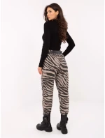 IT kalhoty SP 242975 2.78 beige IT kalhoty SP 242975 2.78 beige