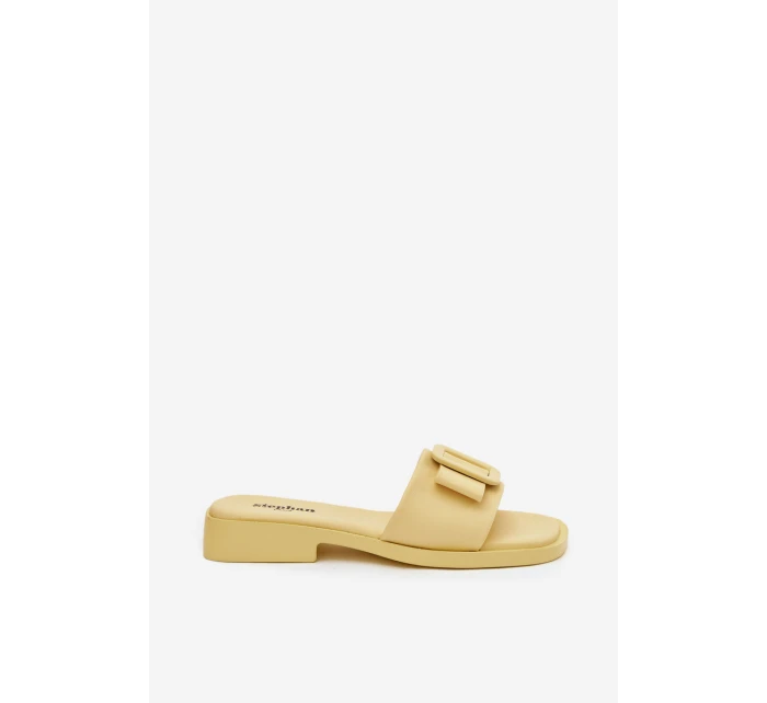 Dámské nazouváky s nízkým podpatkem s přezkou Žluté Melivra