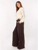 Spodnie dresowe RV DR model 21480438 ciemny brązowy - FPrice Spodnie dresowe RV DR model 21480438 ciemny brązowy - FPrice