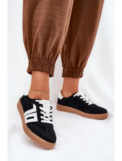 Tenisky Sportovní Obuv Semišová model 21690666 Černé - VINCEZA Tenisky Sportovní Obuv Semišová model 21690666 Černé - VINCEZA