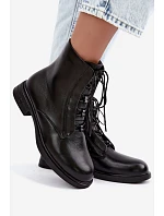 Dámské zateplené kožené kotníkové boty model 22556861 Černé - VINCEZA Dámské zateplené kožené kotníkové boty model 22556861 Černé - VINCEZA