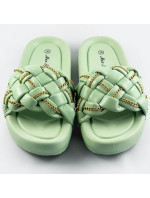 Zelené dámské pantofle se páskem a řetízkem model 17352314 - Mix Feel