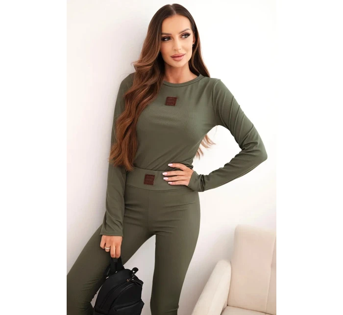 Dámská souprava z bavlny s dlouhým rukávem a legínami khaki Dámská souprava z bavlny s dlouhým rukávem a legínami khaki