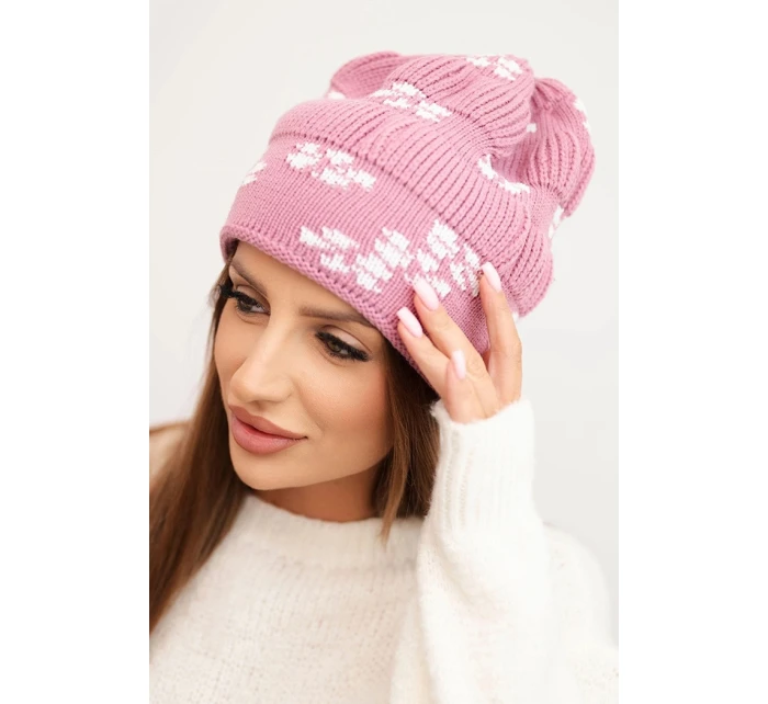 Dámská zimní pletená čepice se vzorem sněhových vloček K463 tmavě růžová Dámská zimní pletená čepice se vzorem sněhových vloček K463 tmavě růžová