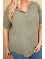 Dámská bavlněná halenka Plus Size s výstřihem na knoflíky khaki Dámská bavlněná halenka Plus Size s výstřihem na knoflíky khaki