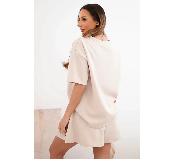 Dámský komplet z viskózy (masełko) s krátkým rukávem a kraťasy s vysokým pasem béžový