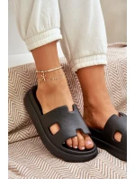 Pěnové Pantofle S Černé model 21683487 - Boto