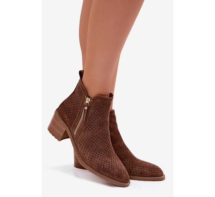 Dámské perforované kotníkové boty Vinceza 58621 Hnědé Dámské perforované kotníkové boty Vinceza 58621 Hnědé