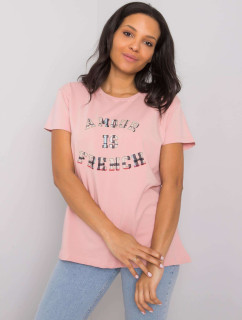 Zaprášené růžové tričko s nápisem Elani