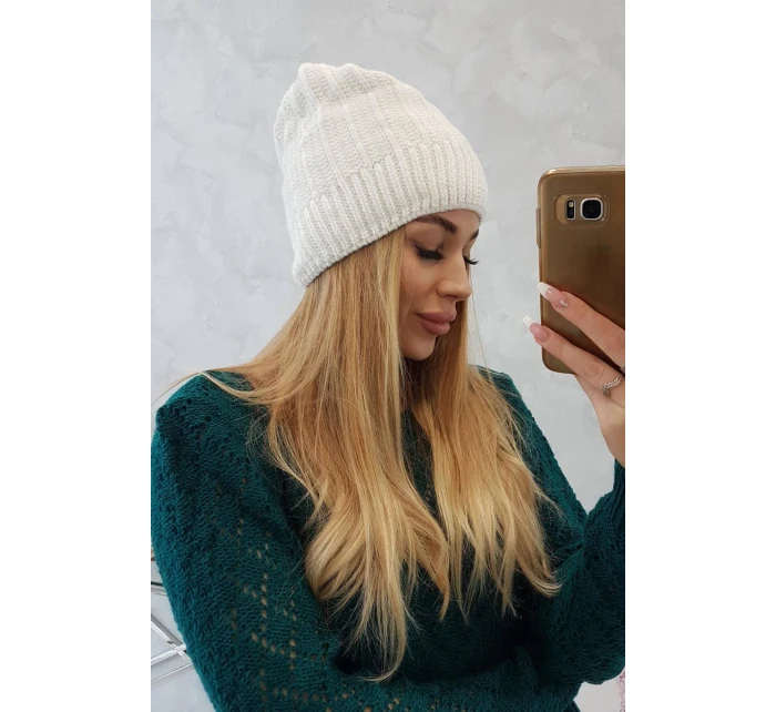 Fleecová čepice Anna model 18750149 bílá - K-Fashion Fleecová čepice Anna model 18750149 bílá - K-Fashion