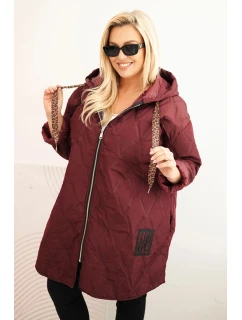 Dámská bunda Plus Size prošívaná s kapucí a nápisem model 21393386 švestková - K-Fashion