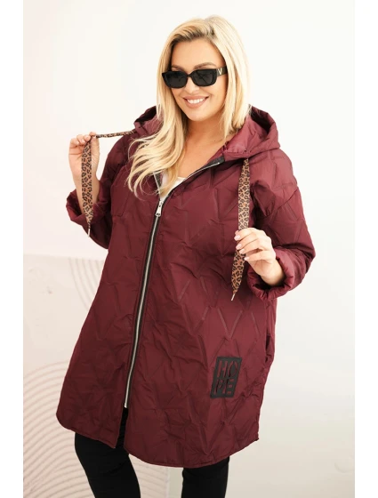 Dámská bunda Plus Size prošívaná s kapucí a nápisem model 21393386 švestková - K-Fashion